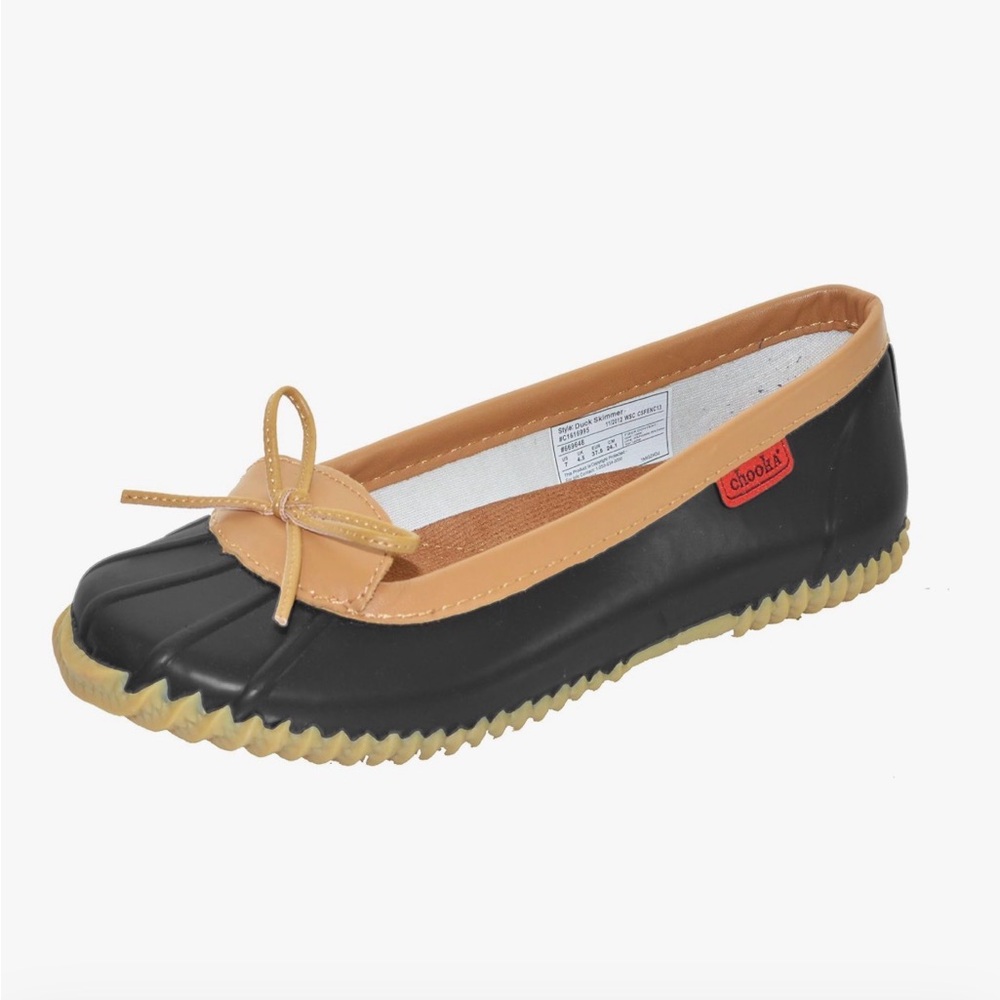 chooka Black and Tan Waterproof Duck Ballet Flat with Bow